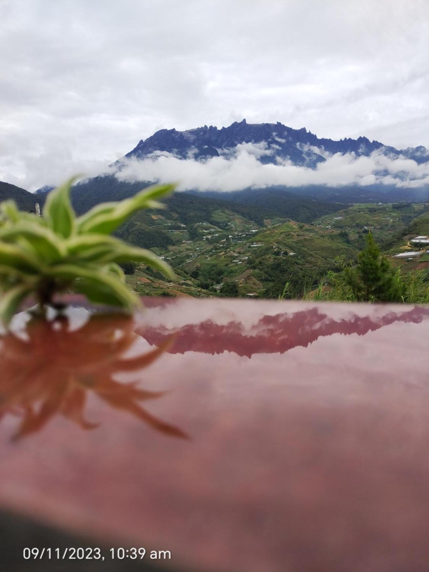 Highland Homestay Kundasang راناوْ المظهر الخارجي الصورة