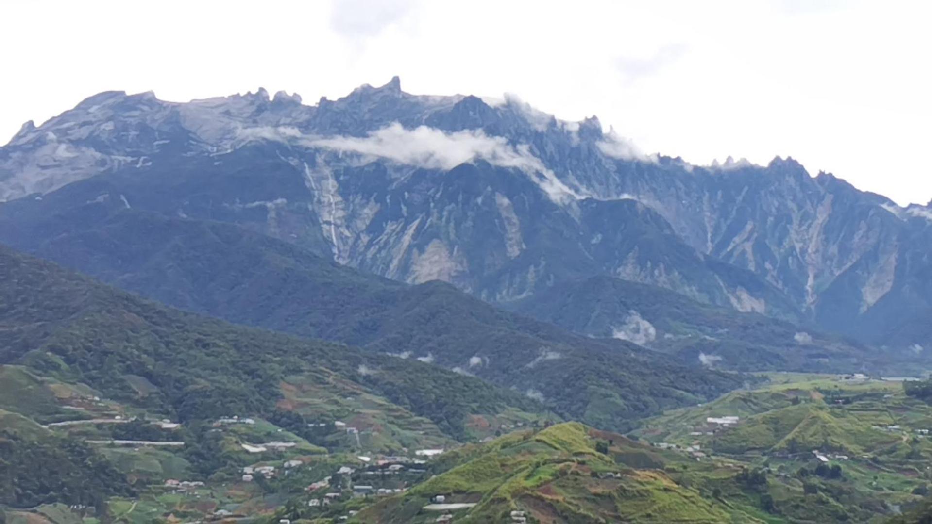 Highland Homestay Kundasang راناوْ المظهر الخارجي الصورة